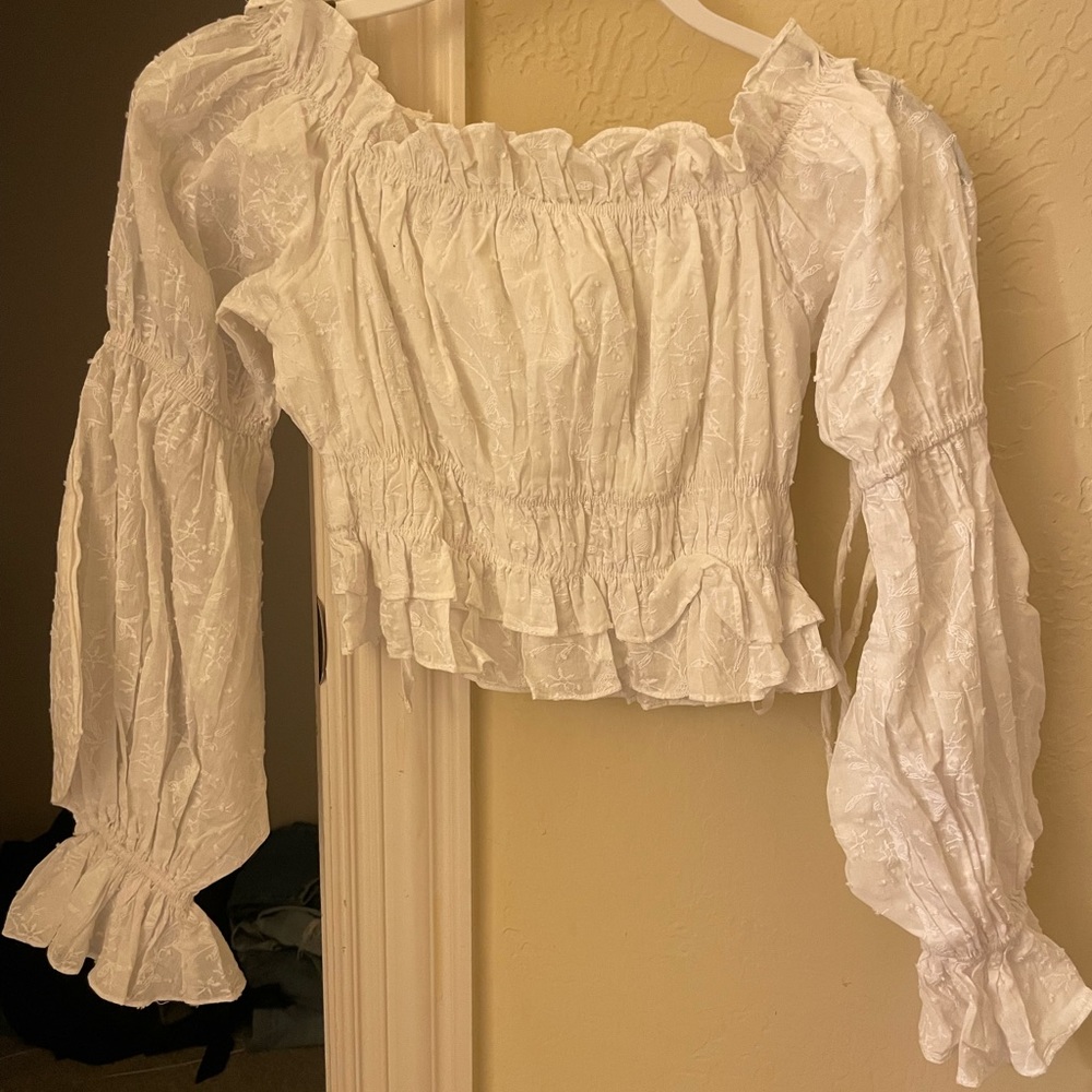4 Princess Polly white puffy cropped off the shoulder top